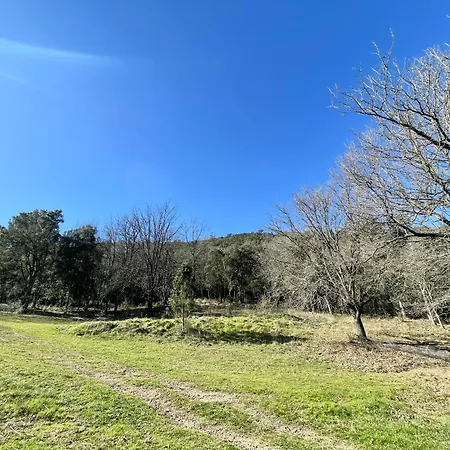 A La Campagne Apartment